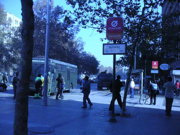 Toma de la Alameda frente al BancoEstado